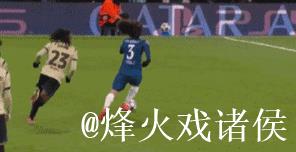 坑惨巴萨？3500万铁卫2年半4次染红！3次致队惨败 球迷怒斥：快滚