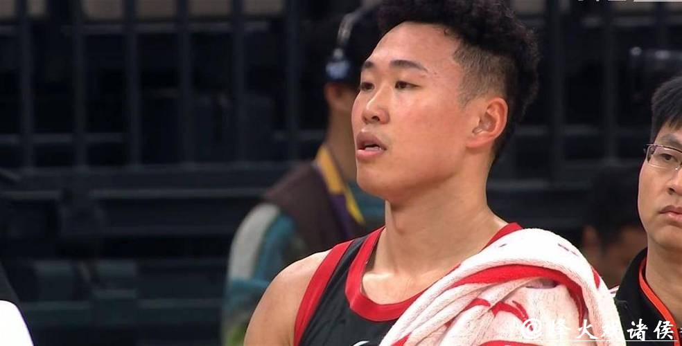 主帅被驱逐+2分钟7T！山西遭深圳终结3连胜 贺希宁23分